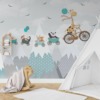 Muurschildering met winters berglandschap en vrolijke dieren Vliegende bergtrein voor kinderen - belangrijkste product afbeelding