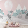 Muurschildering met vrolijke dieren in een bergscène teddyberen At the Feria voor kinderkamer - afbeelding hoofdproduct