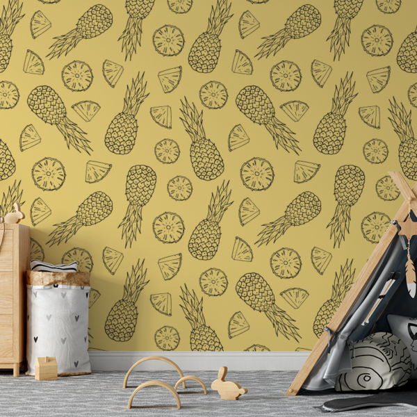 Fotobehang Zwarte ananas en ananasschijven op een gele achtergrond